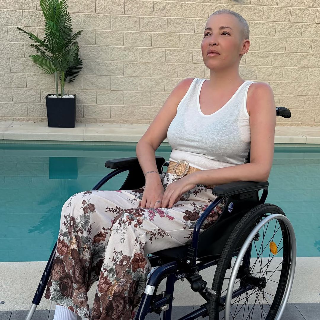 B Jones, la primera mujer dj que tocó en Tomorrowland nos cuenta su emocionante historia: "Decidí irme del hospital de Ibiza al de Madrid, y eso me salvó la vida"