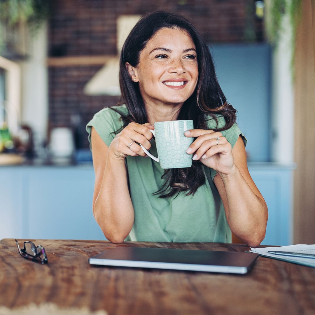 La cafetera 'espresso' ultradelgada que cabe en cualquier rincón está rebajada a menos de 100€ y es ideal para volver a la oficina con energía