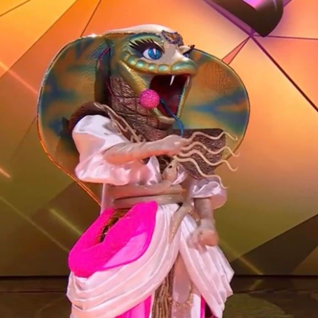 Adriana Ugarte da la sorpresa en 'Mask Singer 2024' bajo el disfraz de Cobra