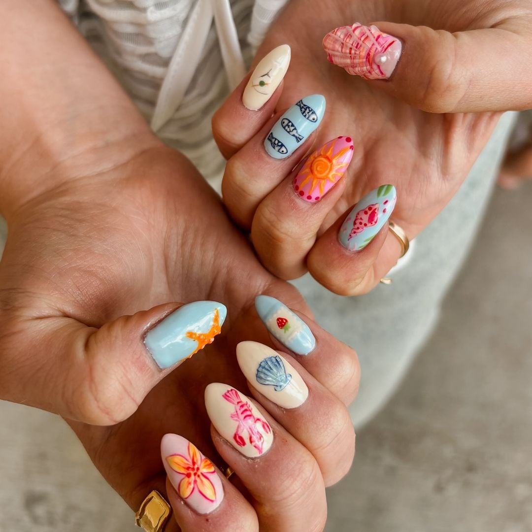 La manicura más inesperada y divertida del verano tiene nombre: 'fisherman core'