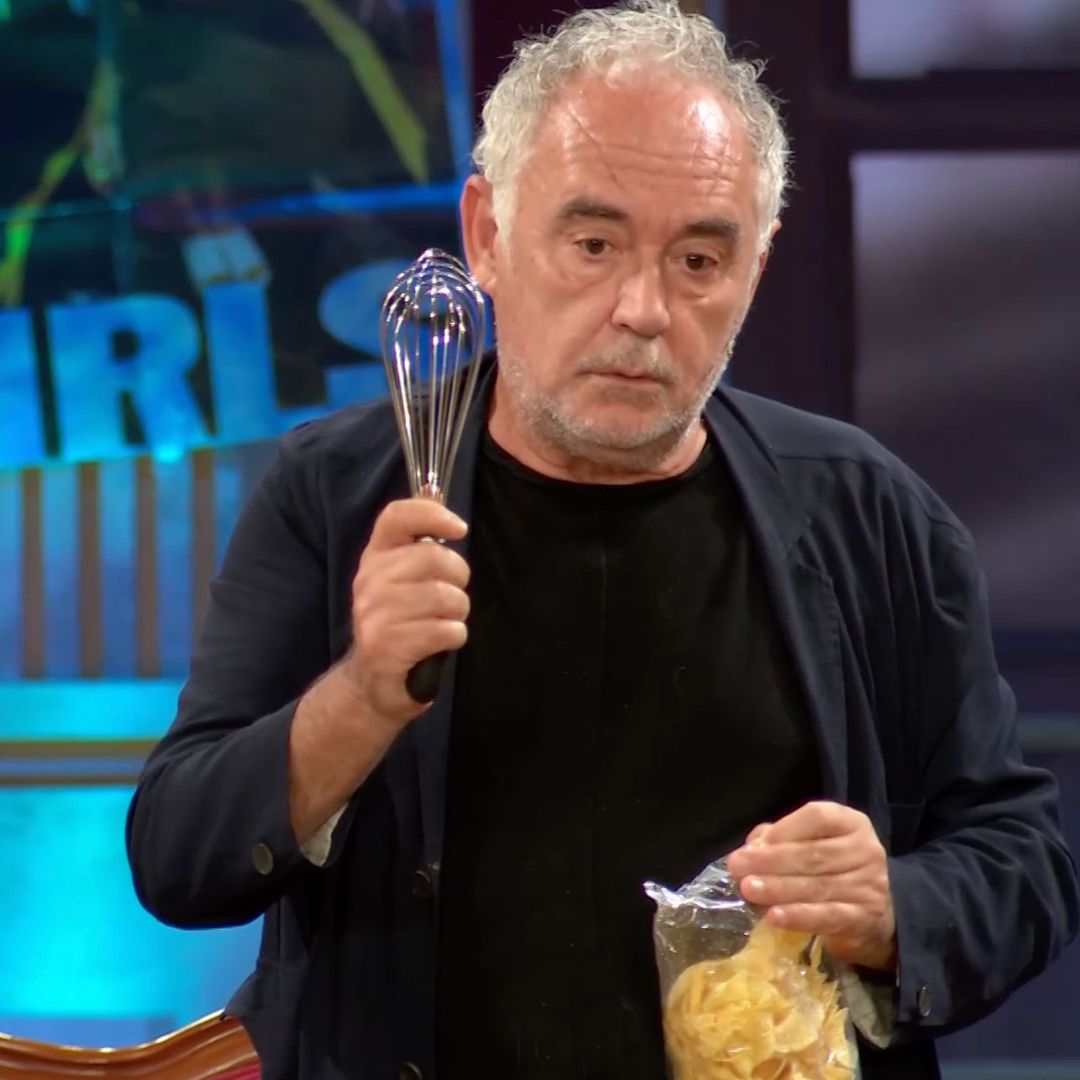 Ferran Adrià explica cómo hacer una tortilla de patatas en 4 minutos y cuenta un detalle que casi nadie hace: "Los huevos se baten en horizontal"