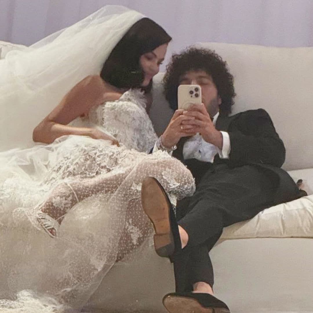El vestido de novia con el que Selena Gomez pronunció el 'sí, quiero' que todos creímos que era su segundo look