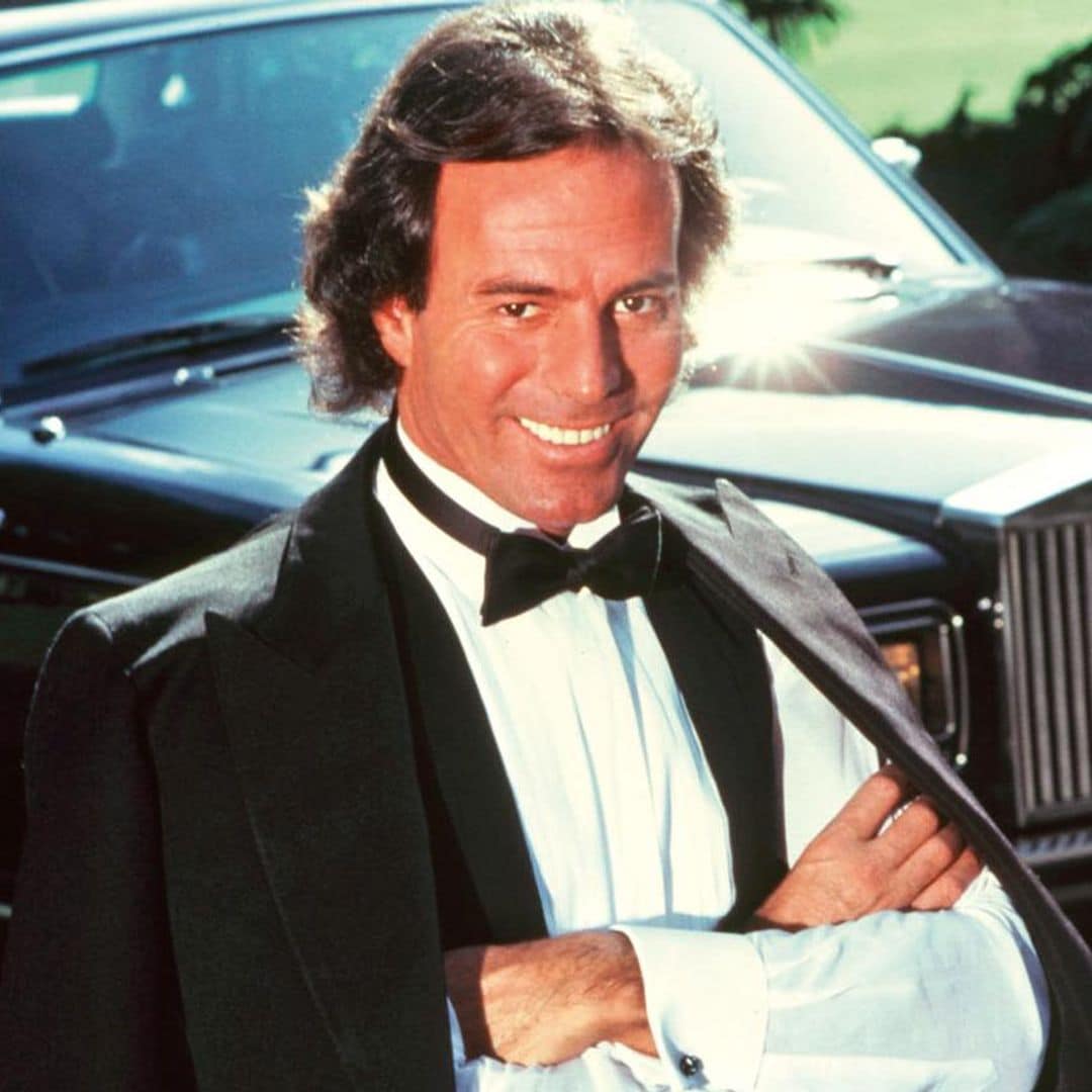 Julio Iglesias, el artista español más universal, en cifras: todos los récords que ha batido a lo largo de su carrera