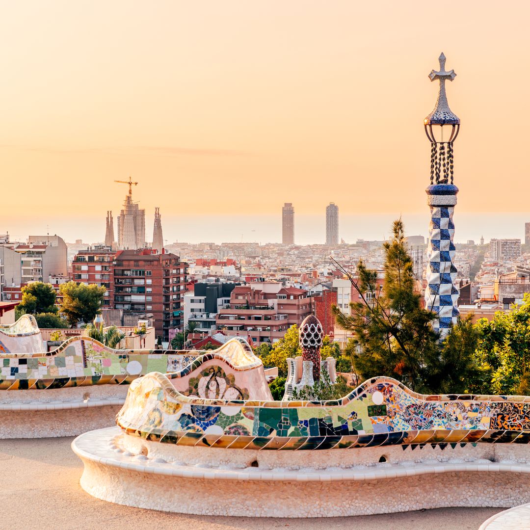 Barcelona vive su año más especial: descubre la guía para vivir una luna de miel inolvidable