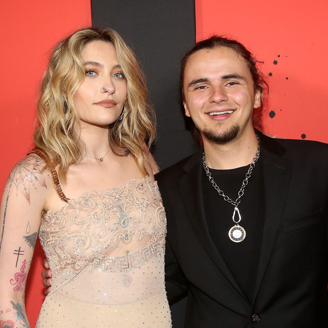 Prince y Paris Jackson rinden homenaje a su padre en el día en que habría cumplido 68 años: una aparición sorpresa y una grabación privada