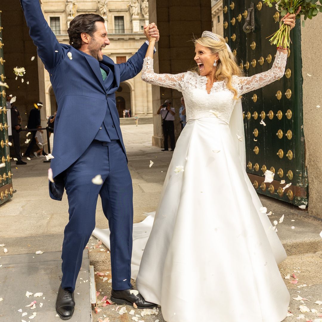 Angie Rigueiro, presentadora de Antena 3, celebra su boda en El Escorial, rodeada de sus compañeros