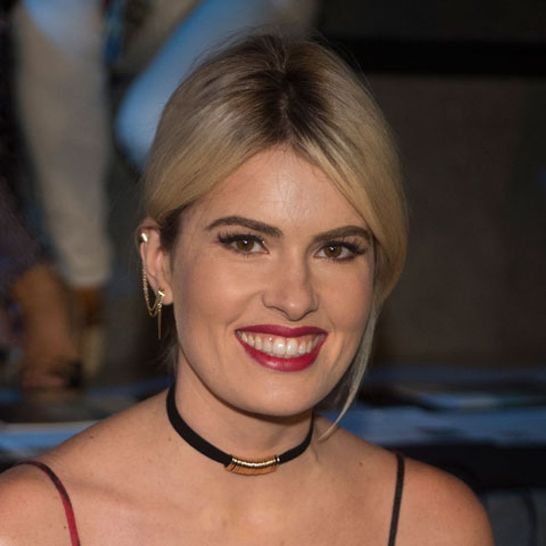 Así ha reaccionado Adriana Abenia al descubrir a quién se parecerá su primera hija