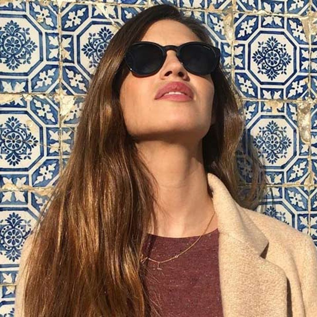 Sara Carbonero le copia el jersey a uno de sus hijos