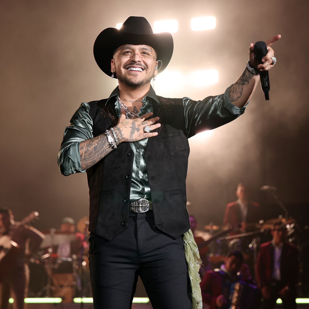 Christian Nodal ofrece disculpas a Cazzu al hablar de su relación con Ángela Aguilar