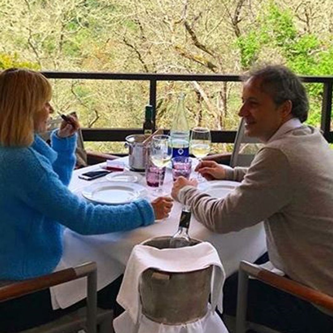 Eugenia Martínez de Irujo cambia la Semana Santa sevillana por los verdes paisajes del norte