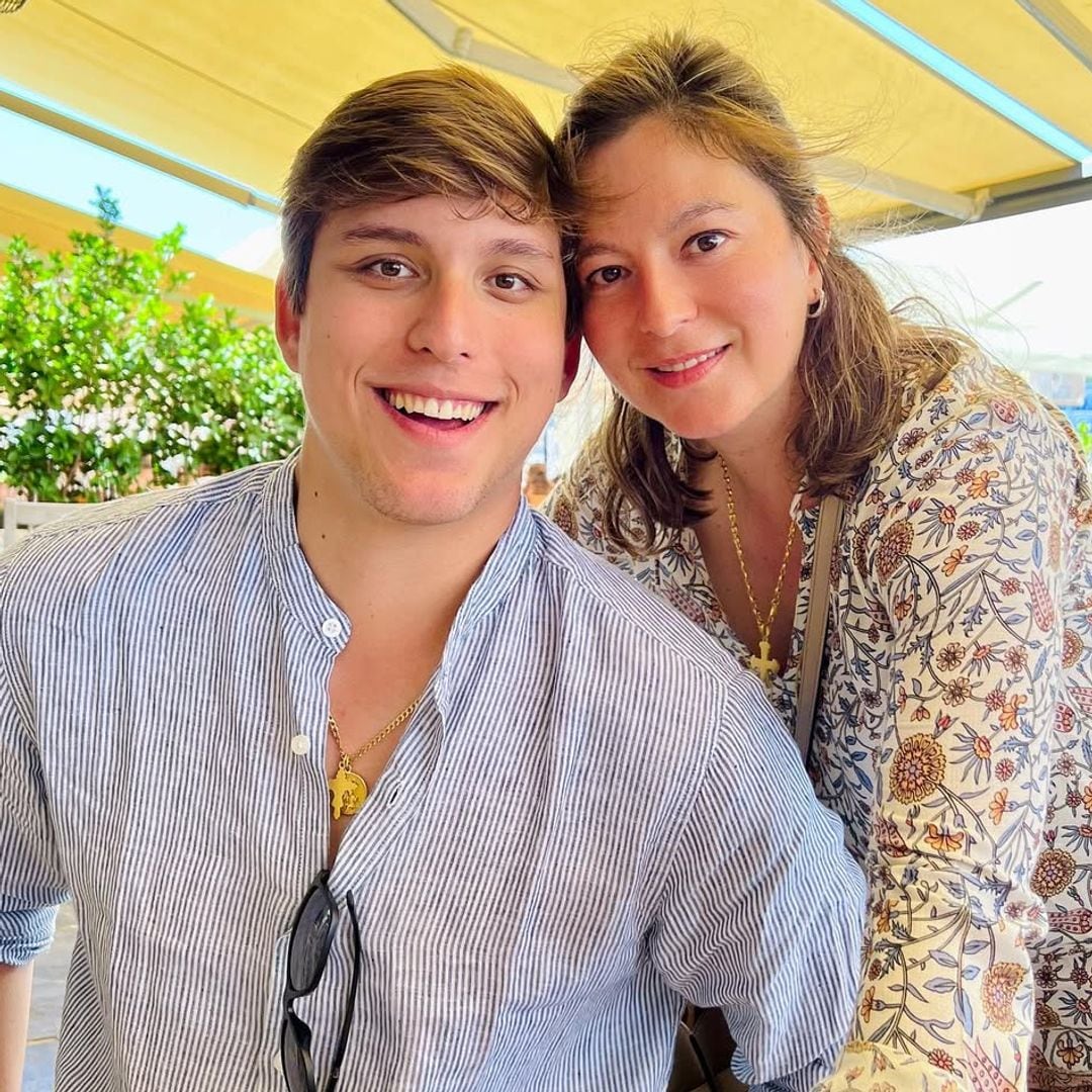 Chábeli Iglesias con su hijo Alejandro Altaba