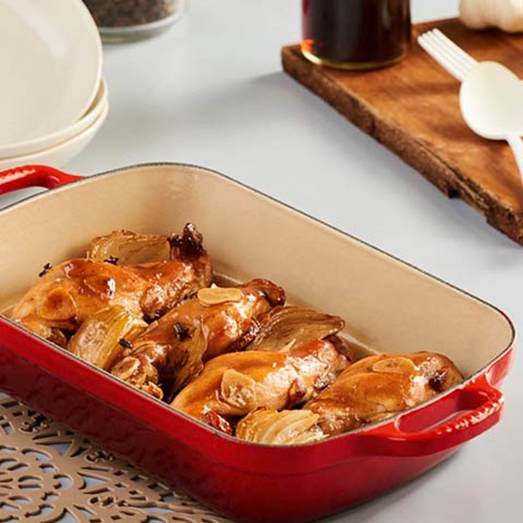 Conejo asado al horno con vino de Oporto