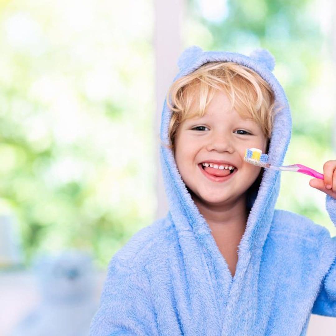 10 consejos para un correcto cepillado de dientes en los niños