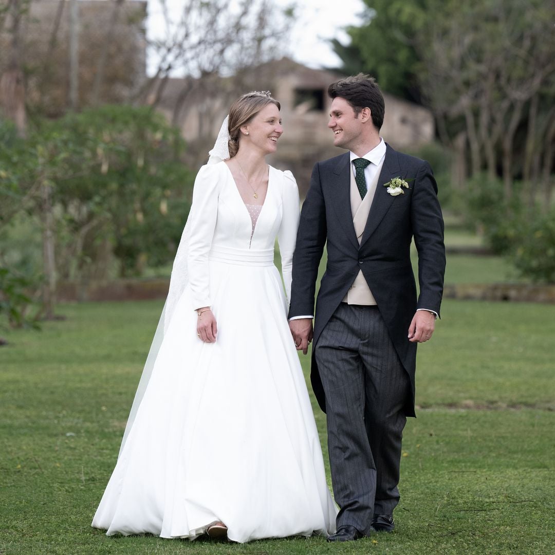 Un vestido de novia clásico y una tiara con historia: la elección de la princesa Charlotte de Liedekerke para su boda real en Sanlúcar de Barrameda