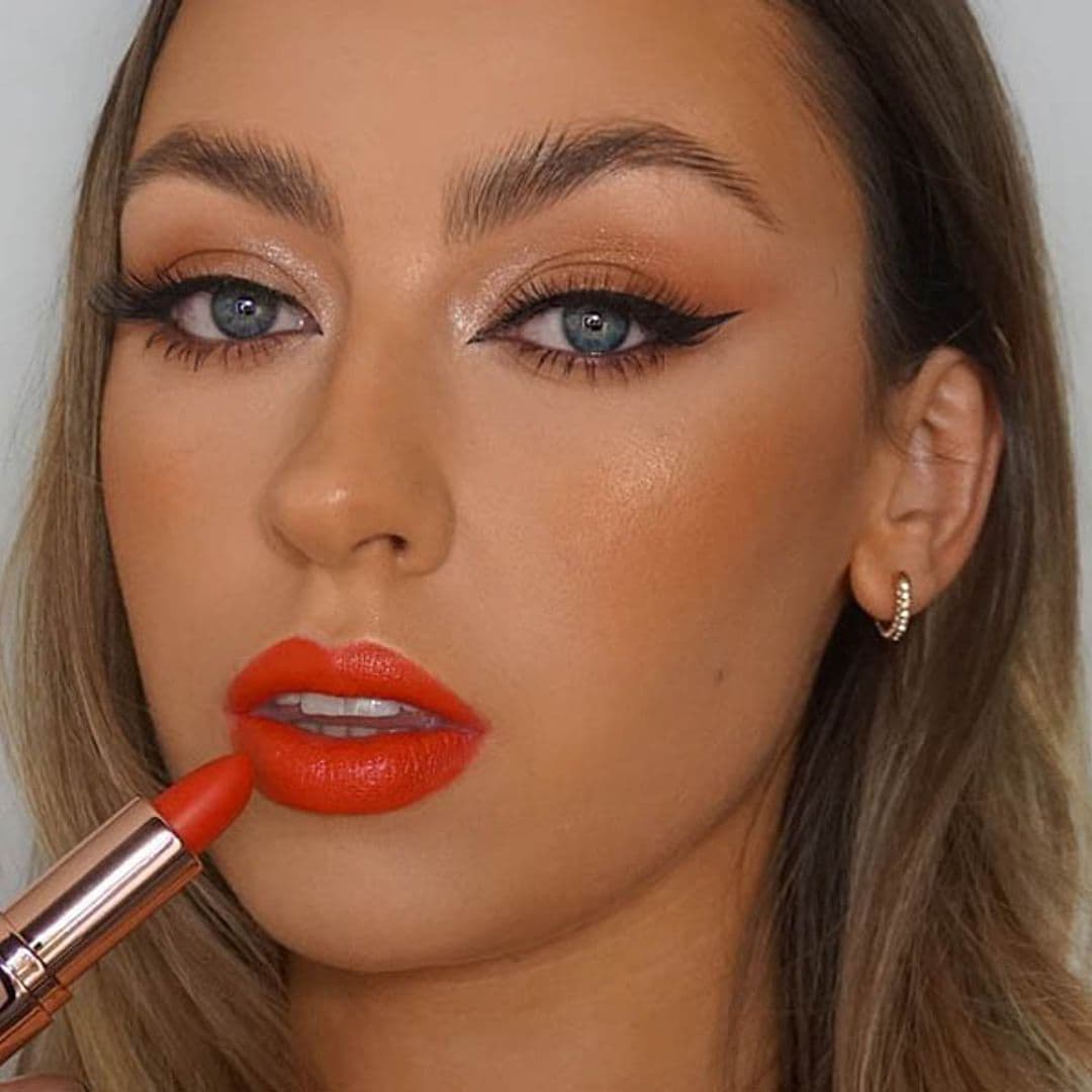 El truco de maquillaje más antiguo se ha vuelto viral ¡y con razón!