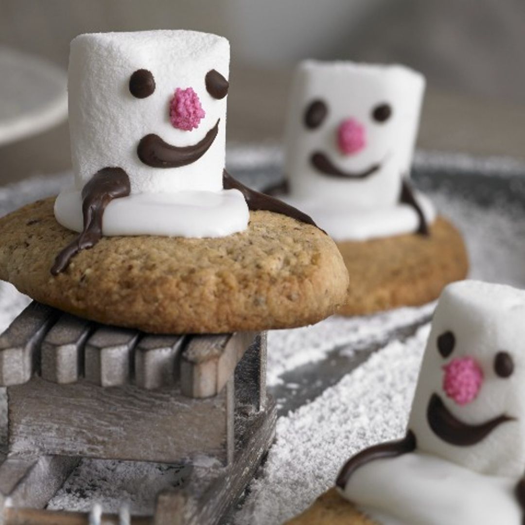 Galletas con pepitas de chocolate y 'marshmallows'