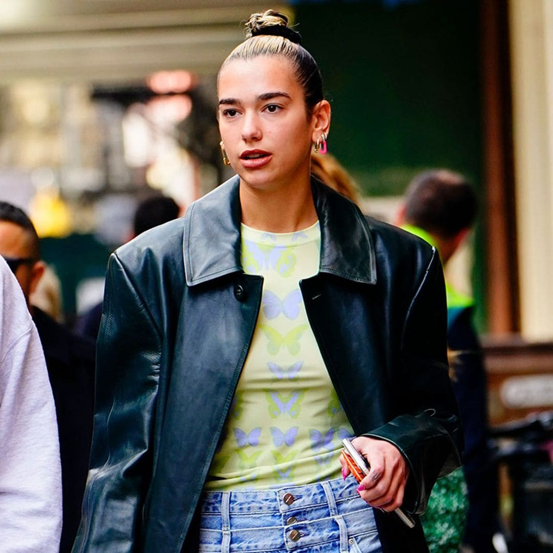 El estilo de Dua Lipa, el icono de la Generación Z que arrasa este verano