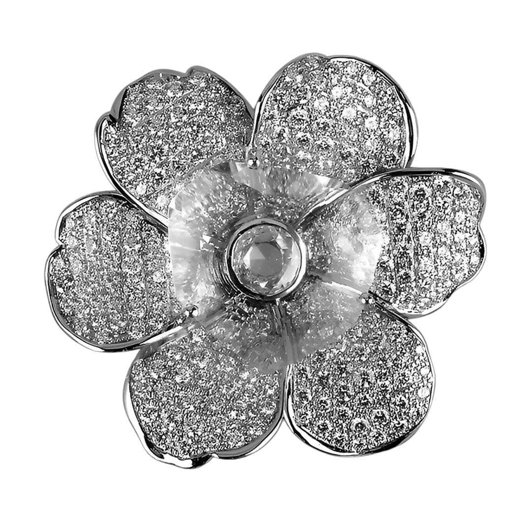Broche de gardenia en oro blanco y diamantes  (c.p.v.), de Carrera Y Carrera