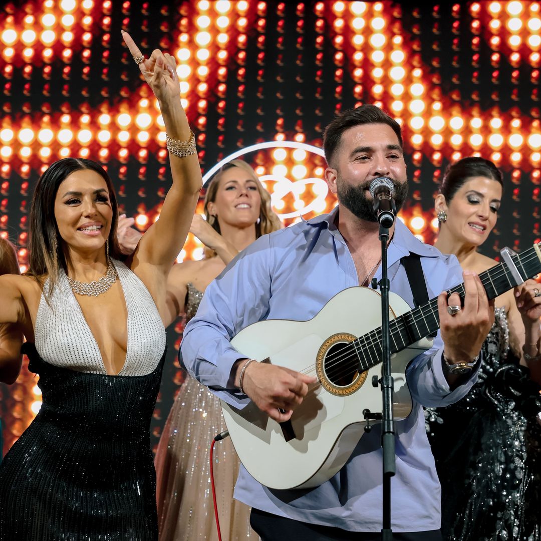 Eva Longoria brilla en la gran noche solidaria del Festival de Cannes: un espectacular look, baile y una velada rodeada de estrellas