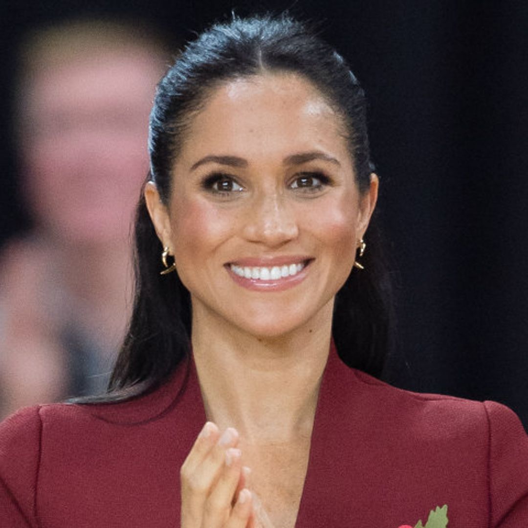 Meghan Markle o cómo llevar el 'power dressing' en clave premamá