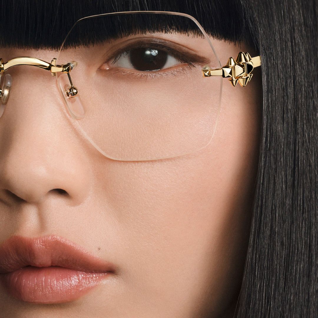 Desde su creación hasta la actualidad, la línea eyewear brilla por su elegancia y atemporalidad.