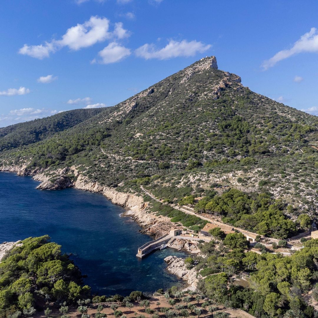 Sa Dragonera desde el puerto de Lladó, Mallorca