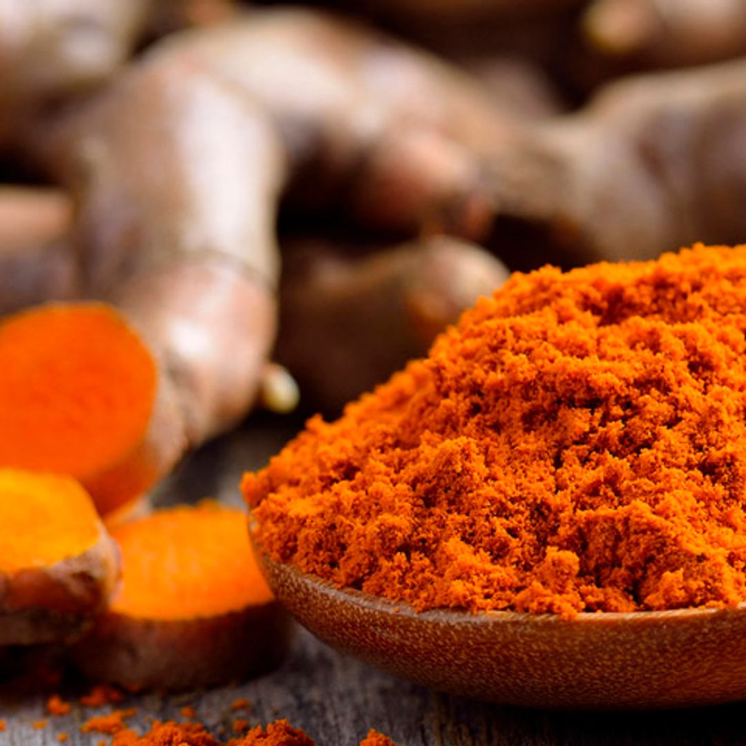 Descubre los beneficios para la piel de la cúrcuma