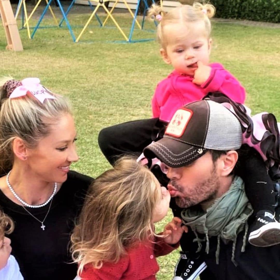 Así es la discreta vida de Enrique Iglesias a los 48 años: volcado en su familia y alejado del foco mediático