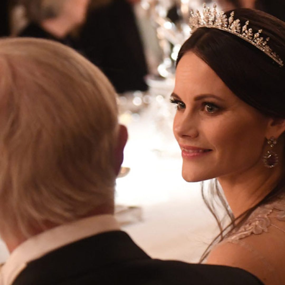 No decae el 'glamour' de Victoria y Sofia de Suecia en la última gala de los Nobel