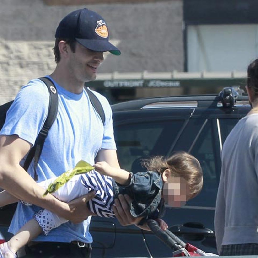 ¡Ashton Kutcher está hecho todo un padrazo!