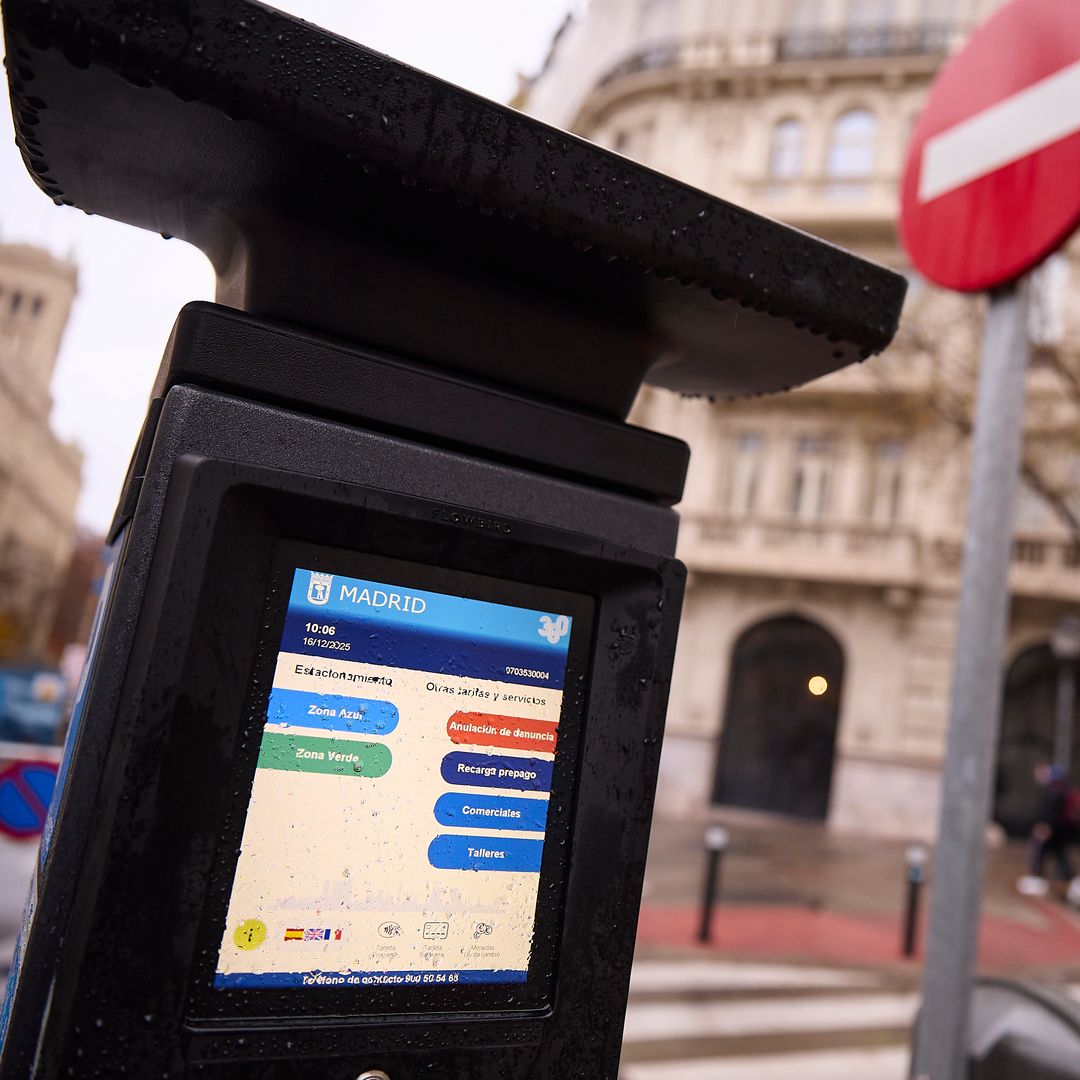 Aparcar gratis en Madrid tiene los días contados: más horas de SER y nuevos barrios