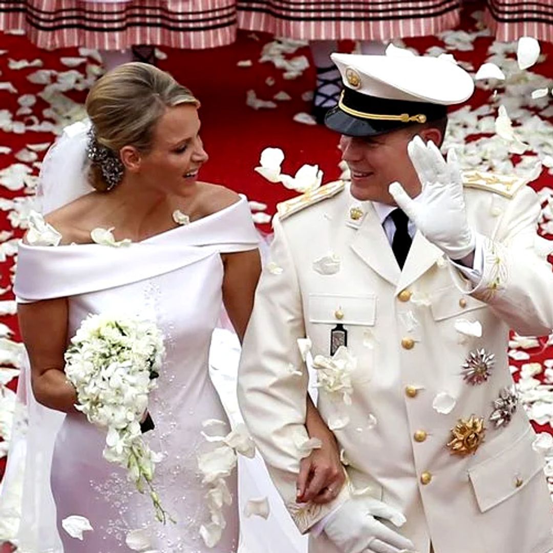 Del gazar al mikado: los tejidos favoritos de reinas y princesas para pasar por el altar