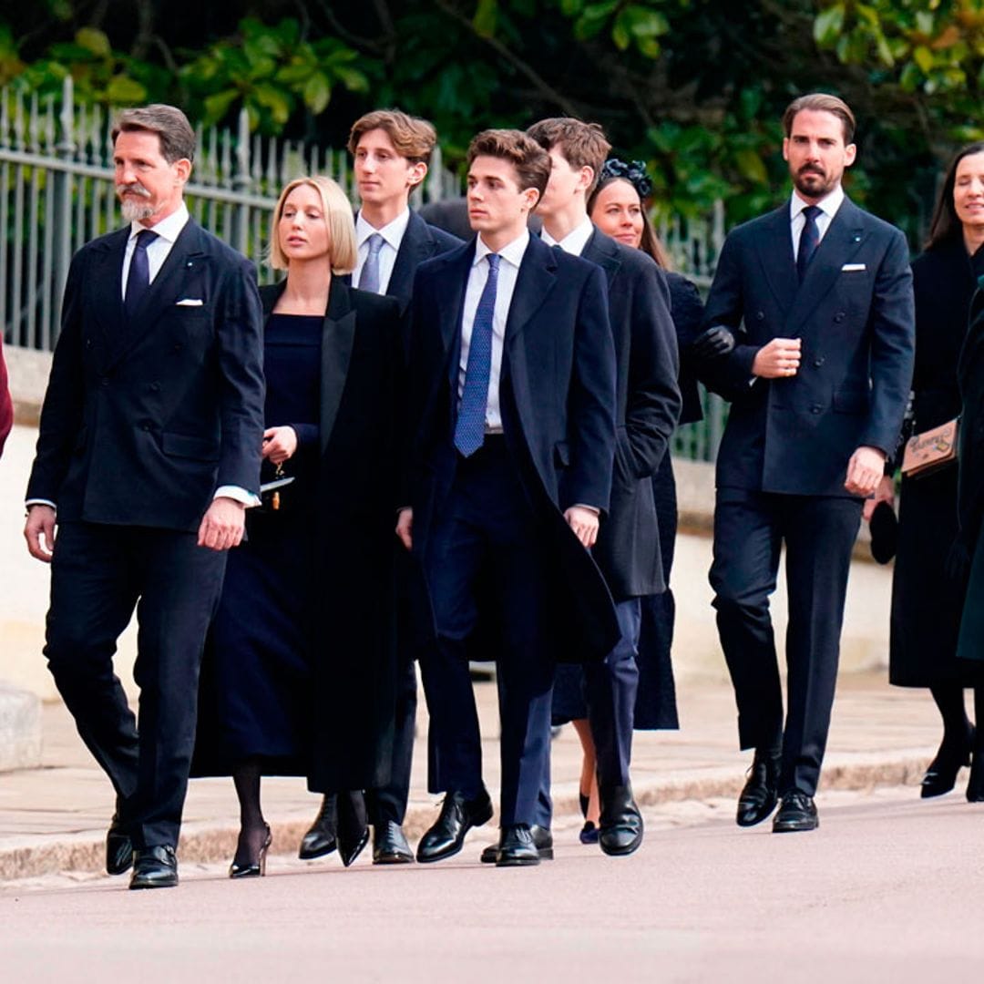 La Familia Real griega casi al completo, muy arropada en la despedida a Constantino II en Windsor