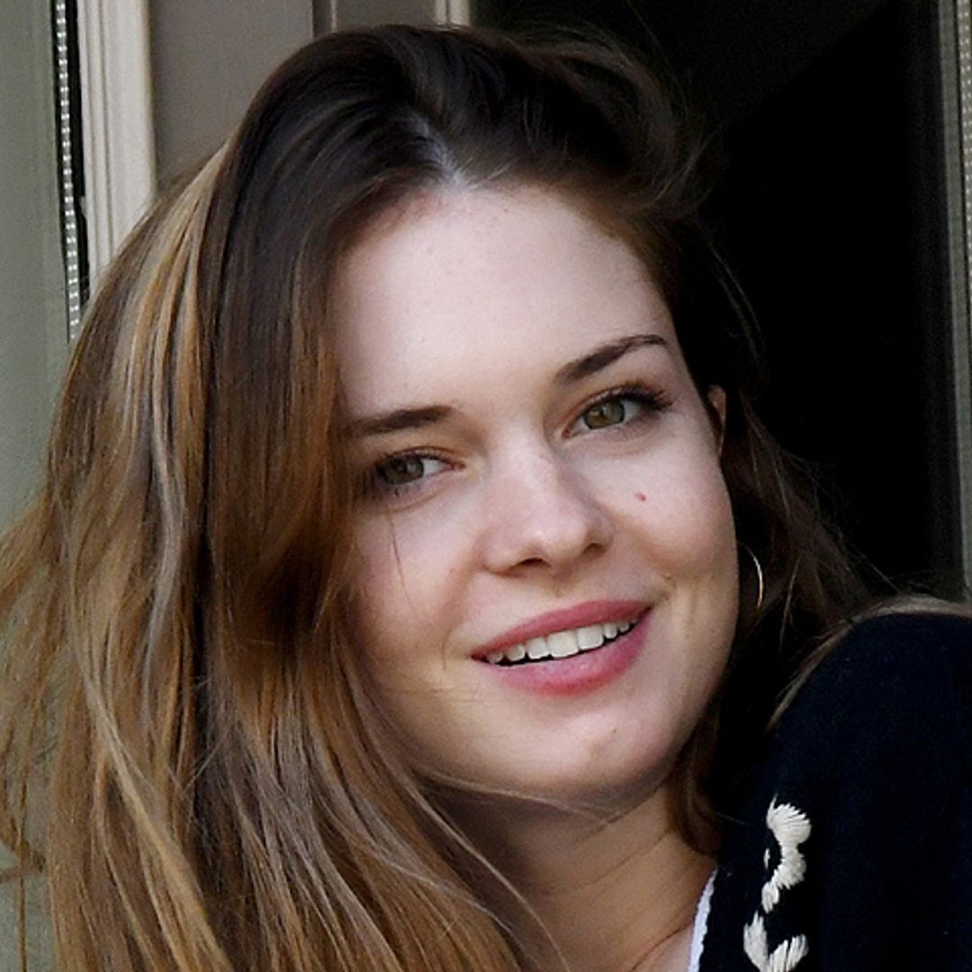 En ¡HOLA!: Stella del Carmen se hace mayor y sigue los pasos de sus padres