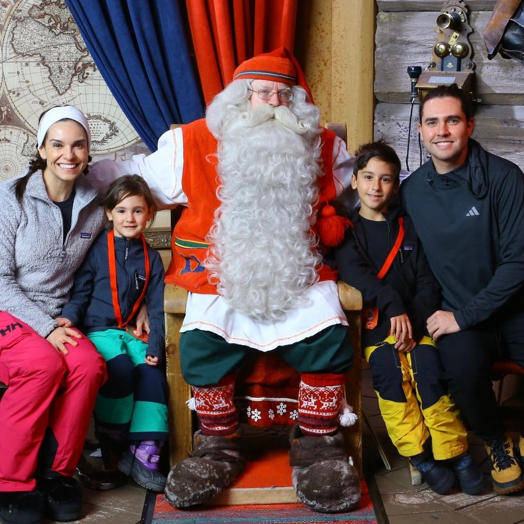 Tania Rincón y sus hijos viajan al Círculo Polar Ártico para conocer a Santa Claus