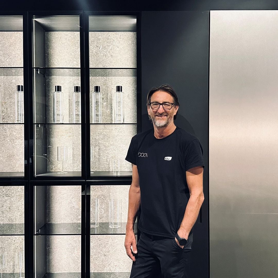 Víctor Contreras, de DOCA Muebles