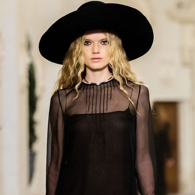 sombrero chanel ok