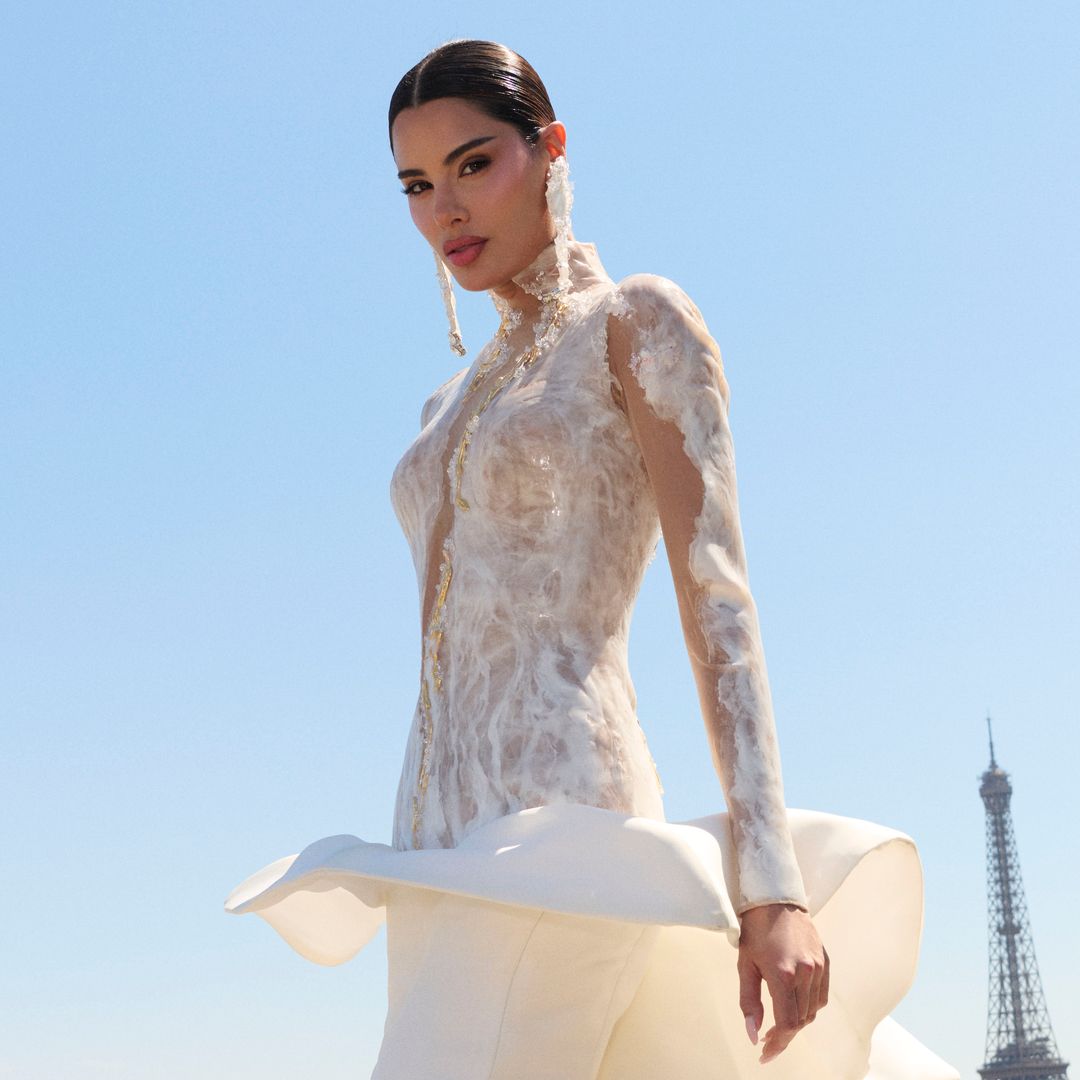 El vestido de novia de Ariadna Gutiérrez: encaje floral, transparencias y una silueta de ensueño