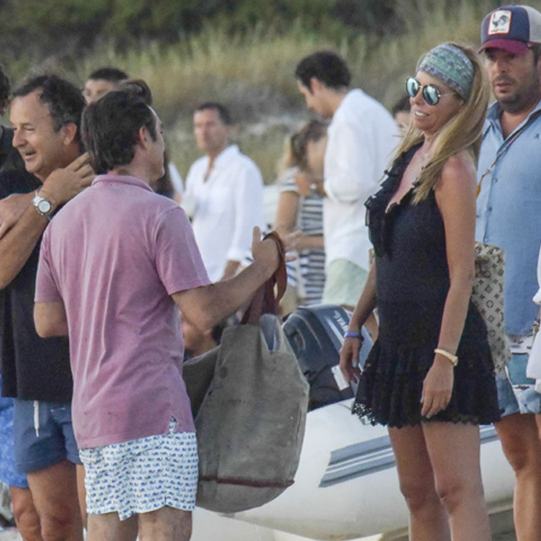 Lara Dibildos y Álvaro Muñoz Escassi, de vacaciones en Ibiza
