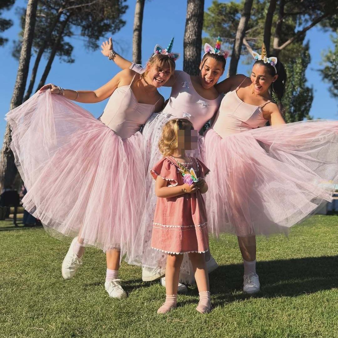 Las imágenes más tiernas del cumpleaños bañado en confeti y purpurina de Philippa, la hija mayor de Isabelle Junot
