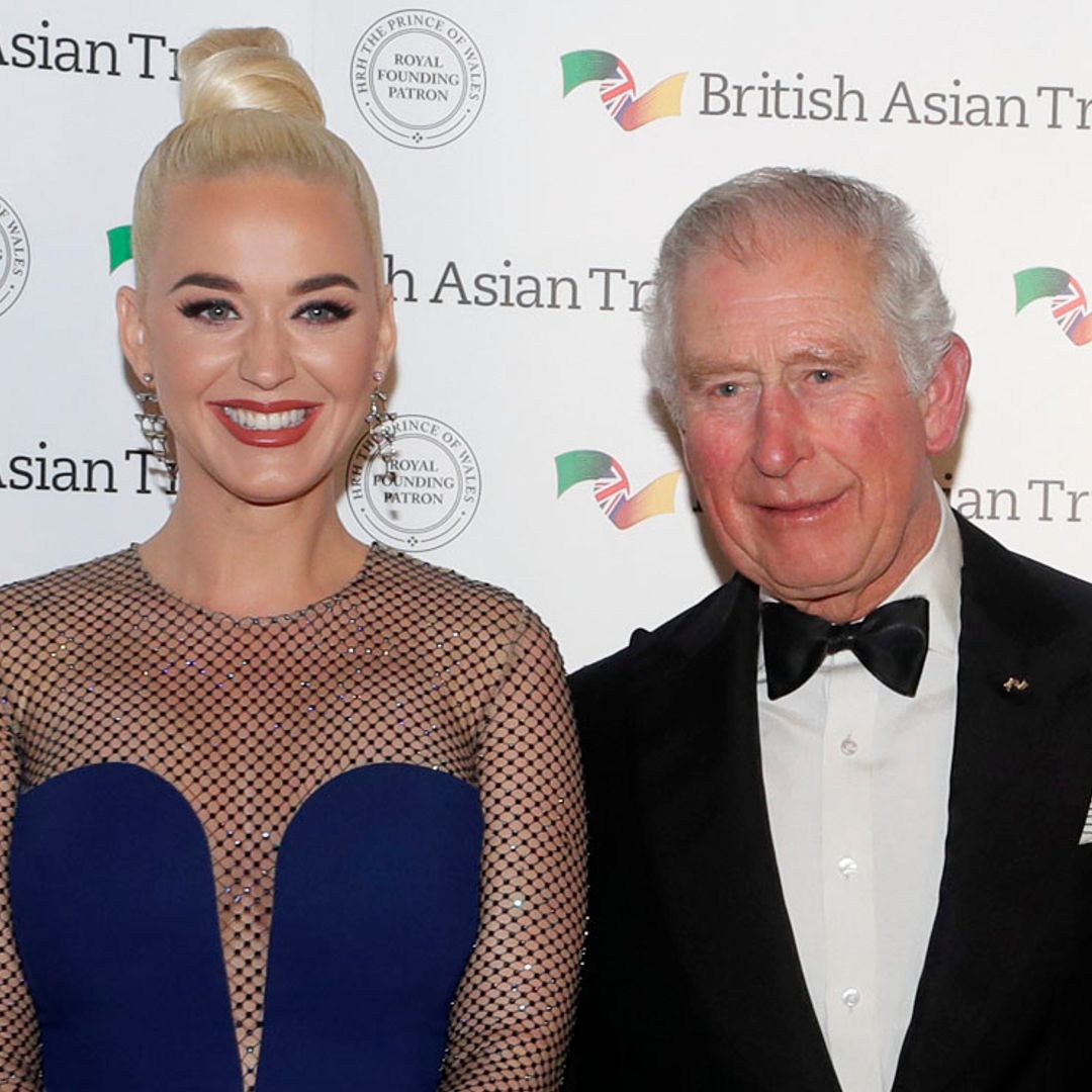 El divertido compromiso de Katy Perry con las plantas del príncipe Carlos