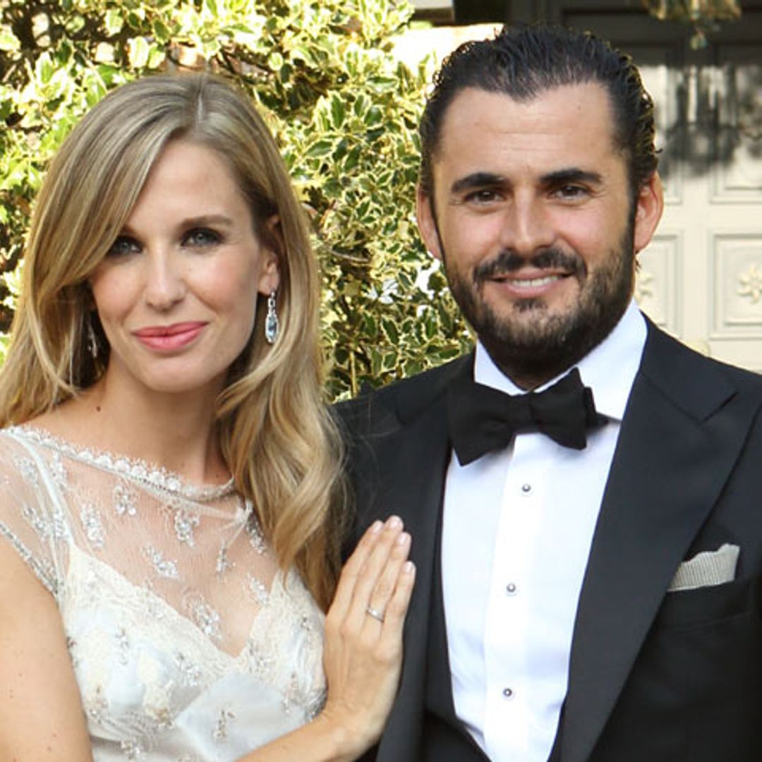 Emiliano Suárez celebra el amor y su cumpleaños en su gran fiesta de '40 y más'