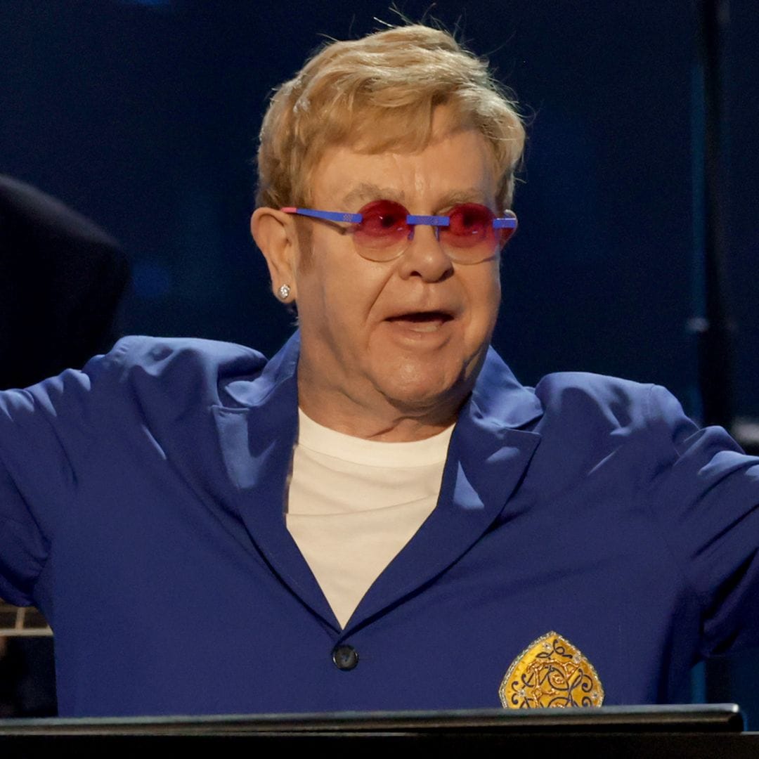Elton John se sincera sobre los meses más duros de su vida debido a la ceguera: "Ha sido devastador"