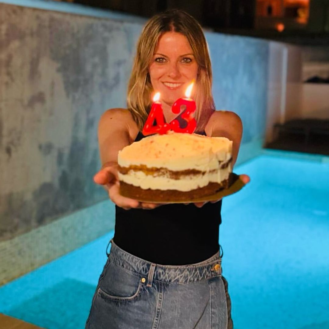 Andrea Ropero celebra su 43 cumpleaños convertida en una auténtica sirena: las espectaculares fotos de sus vacaciones en el paraíso