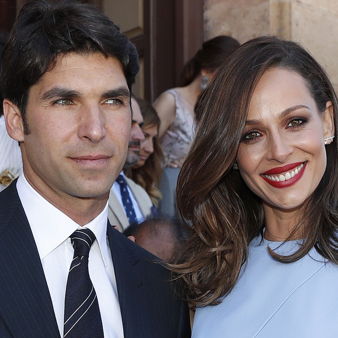 A la luz de las velas y con una copa de vino, la romántica cena de Cayetano Rivera y Eva González