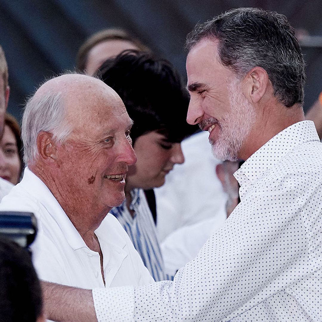 FOTOGALERÍA: la pasión que conectaba a Harald de Noruega con la Familia Real española