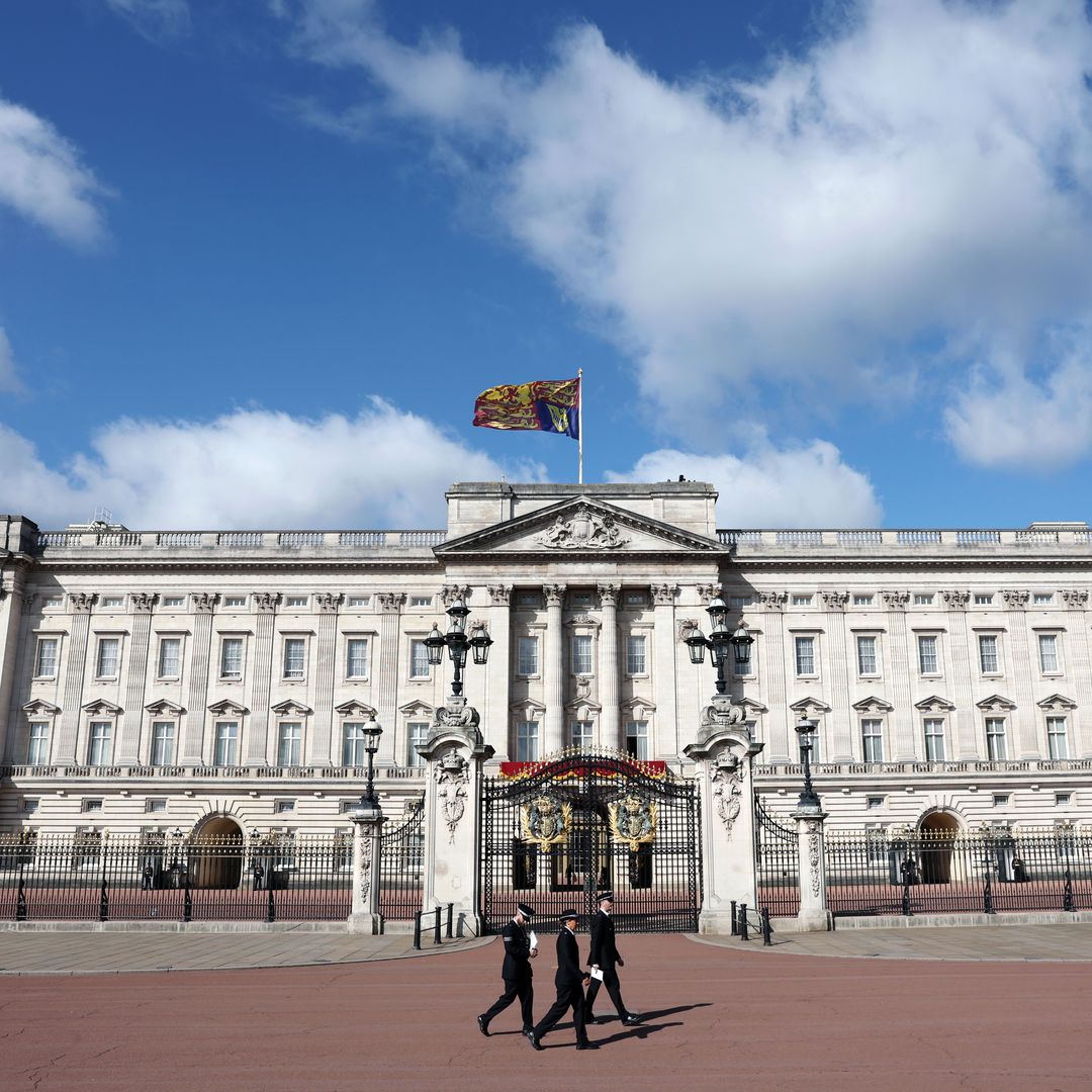 Un icónico balcón, 775 habitaciones y otras curiosidades del Palacio de Buckingham en el día más esperado del calendario real británico