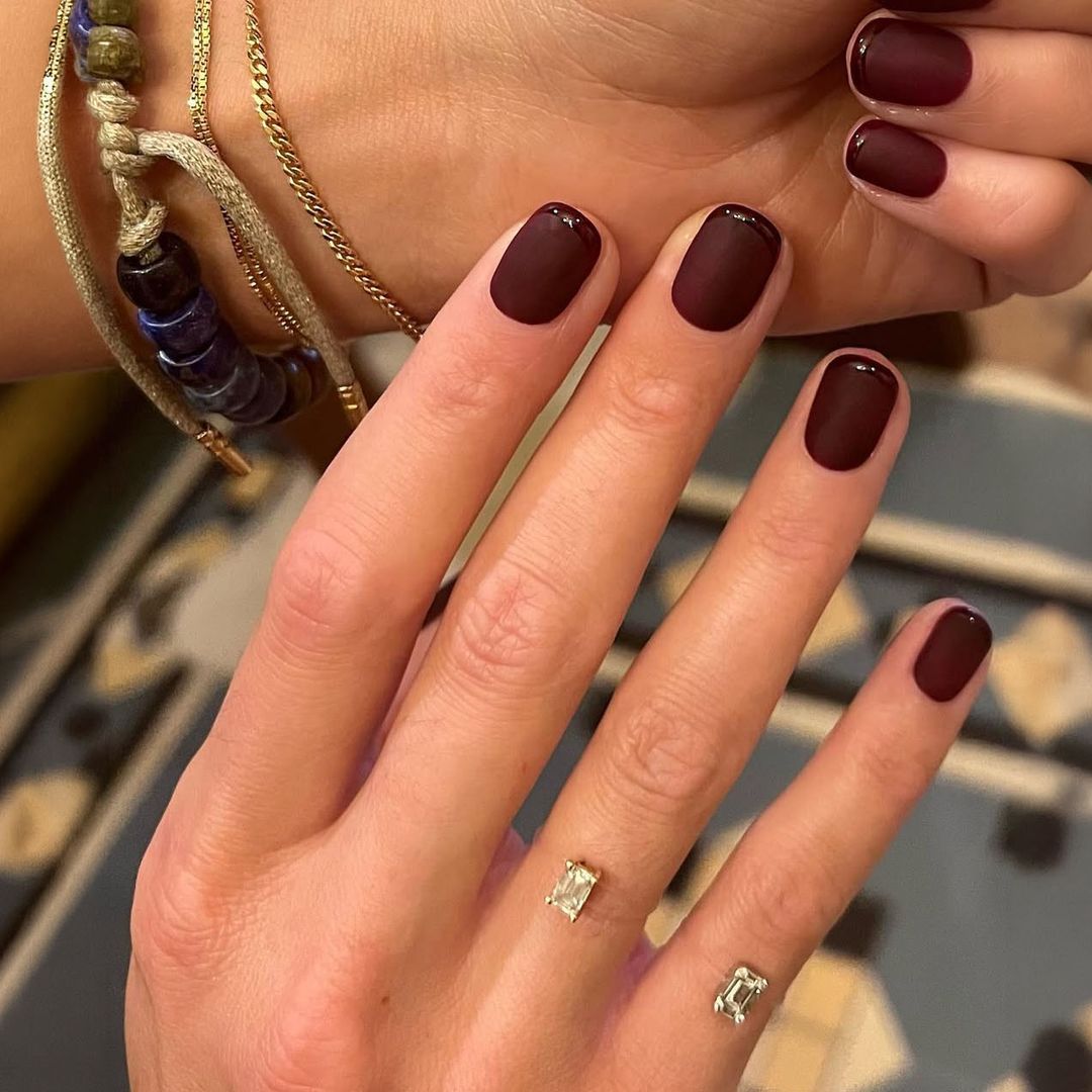 Uñas para invitada de boda: 10 diseños elegantes y en tendencia que serán los más pedidos este 2026