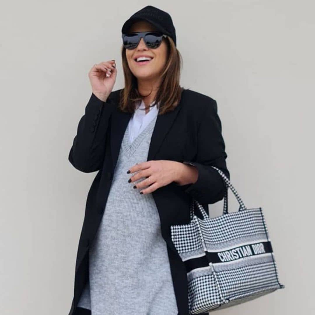 'Blazer' y zapatillas blancas: el look cómodo de Paula Echevarría para celebrar San Isidro