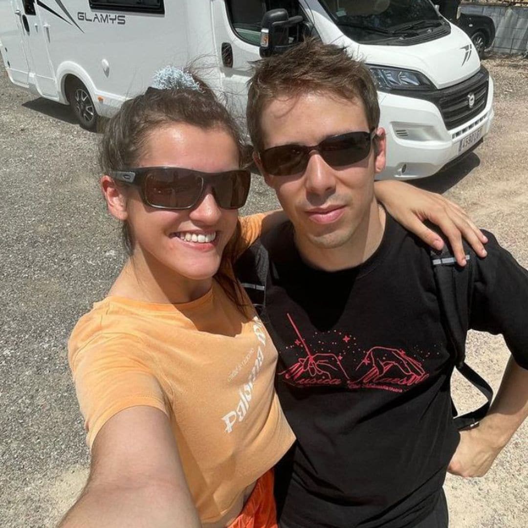 El inusual posado de Amaia Romero junto a su chico